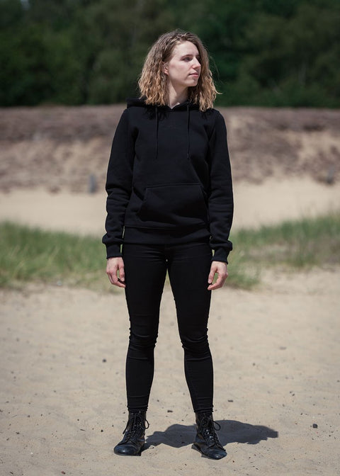 Women Conscious Hoodie OG Center - black on black